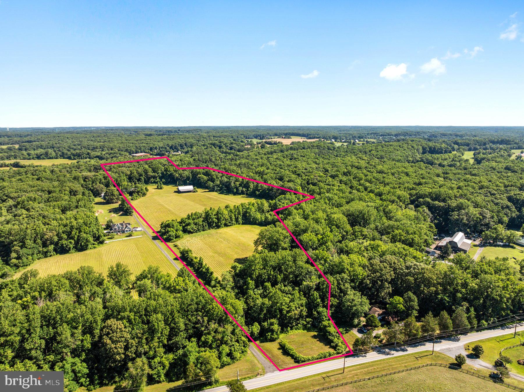 1524 GOVERNOR BRIDGE ROAD
