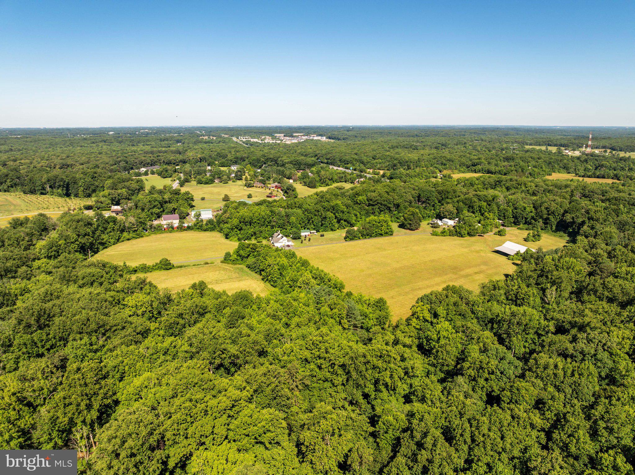 1524 GOVERNOR BRIDGE ROAD