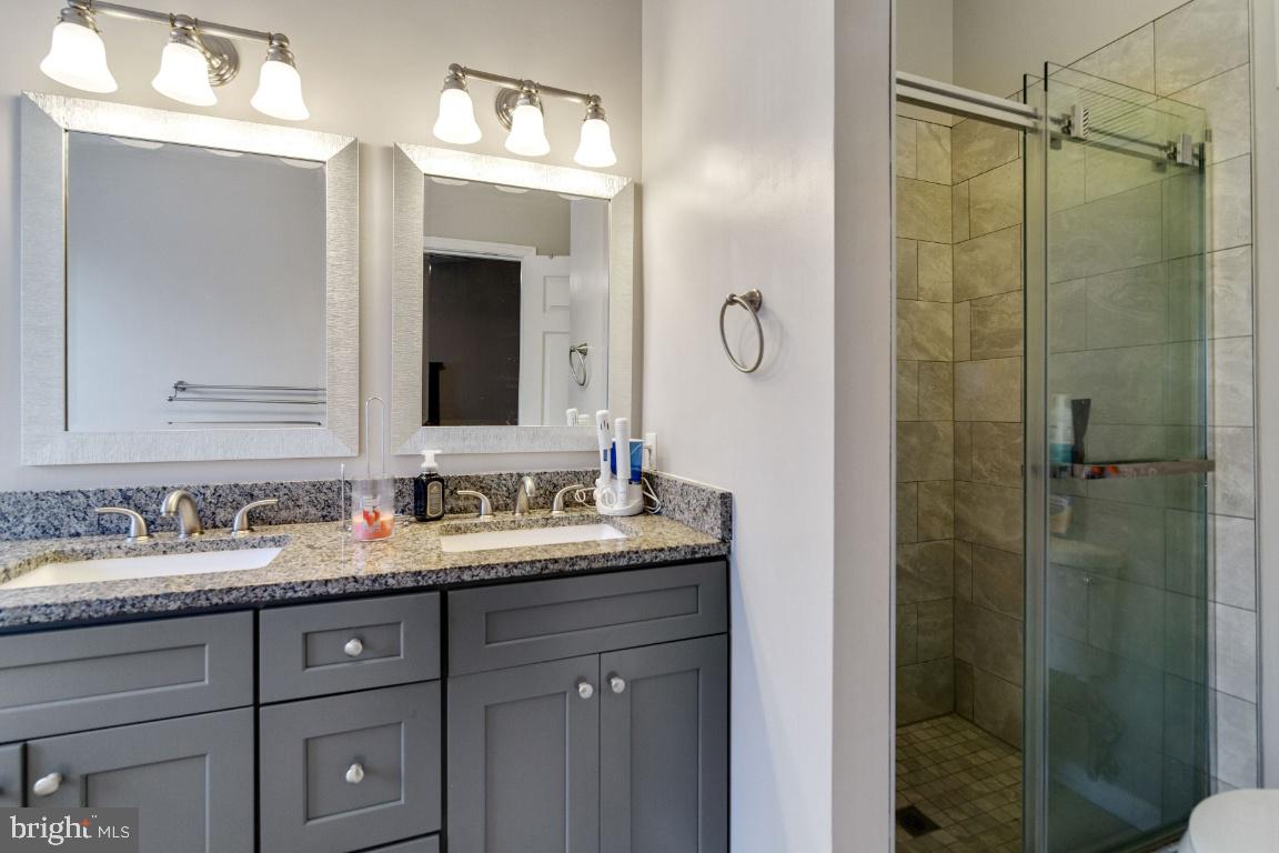 WAYSIDE VILLAGE - Residential