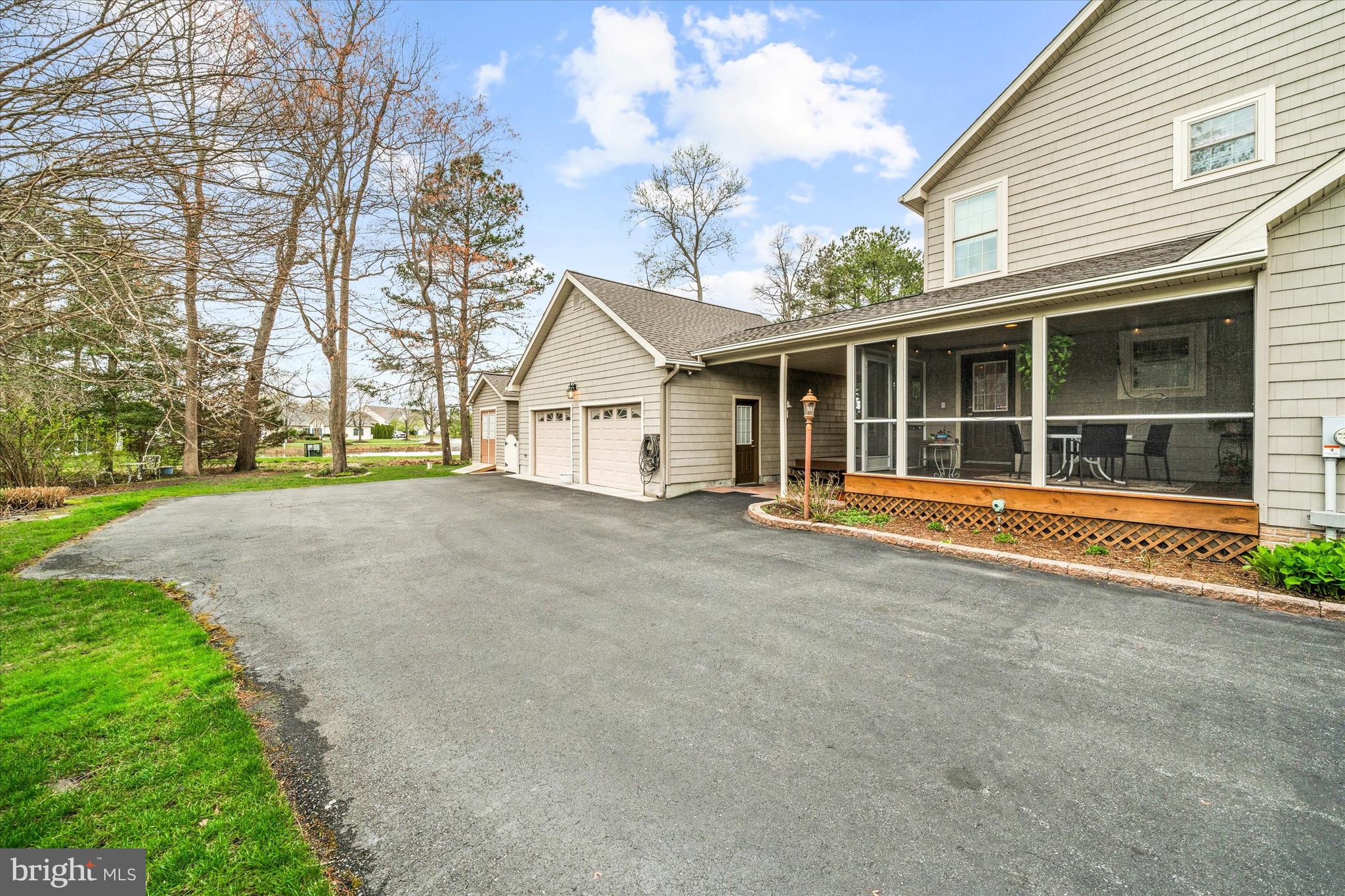 CINDERBERRY ESTATES - Residential