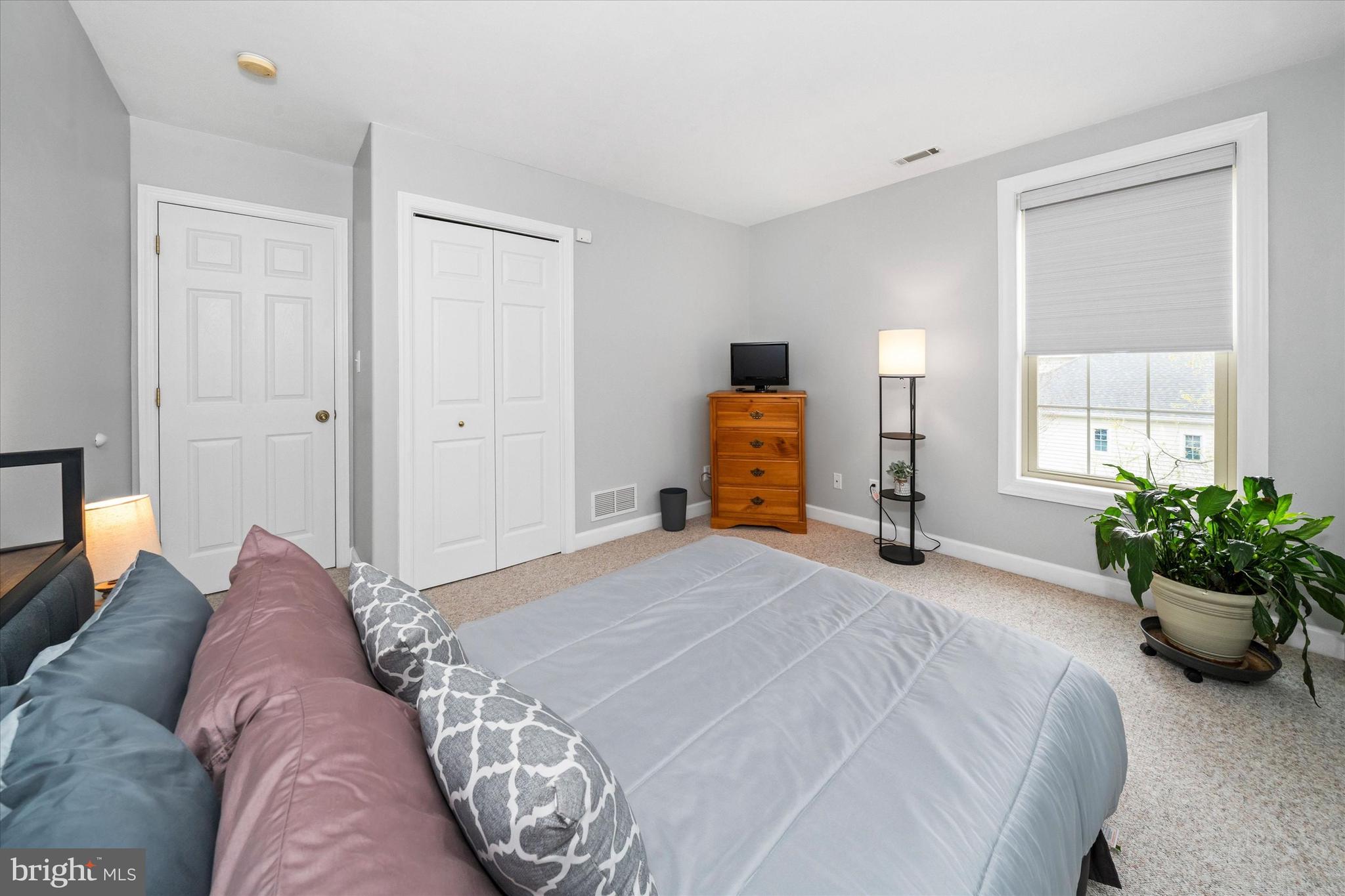 CINDERBERRY ESTATES - Residential