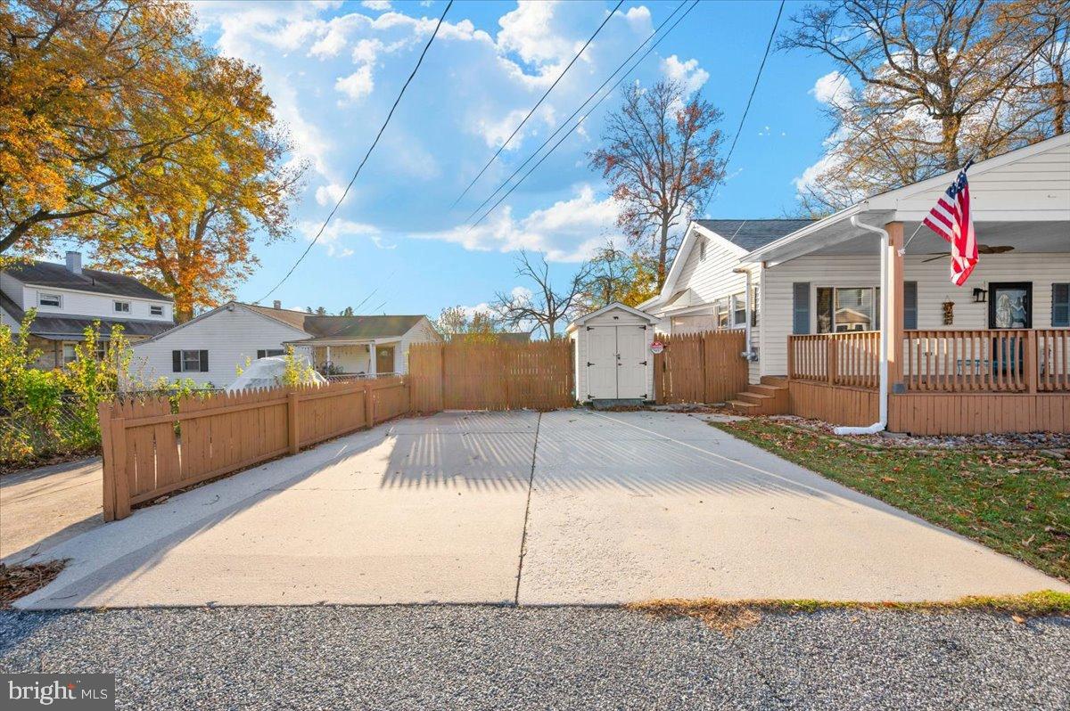 STANSBURY MANOR - Residential