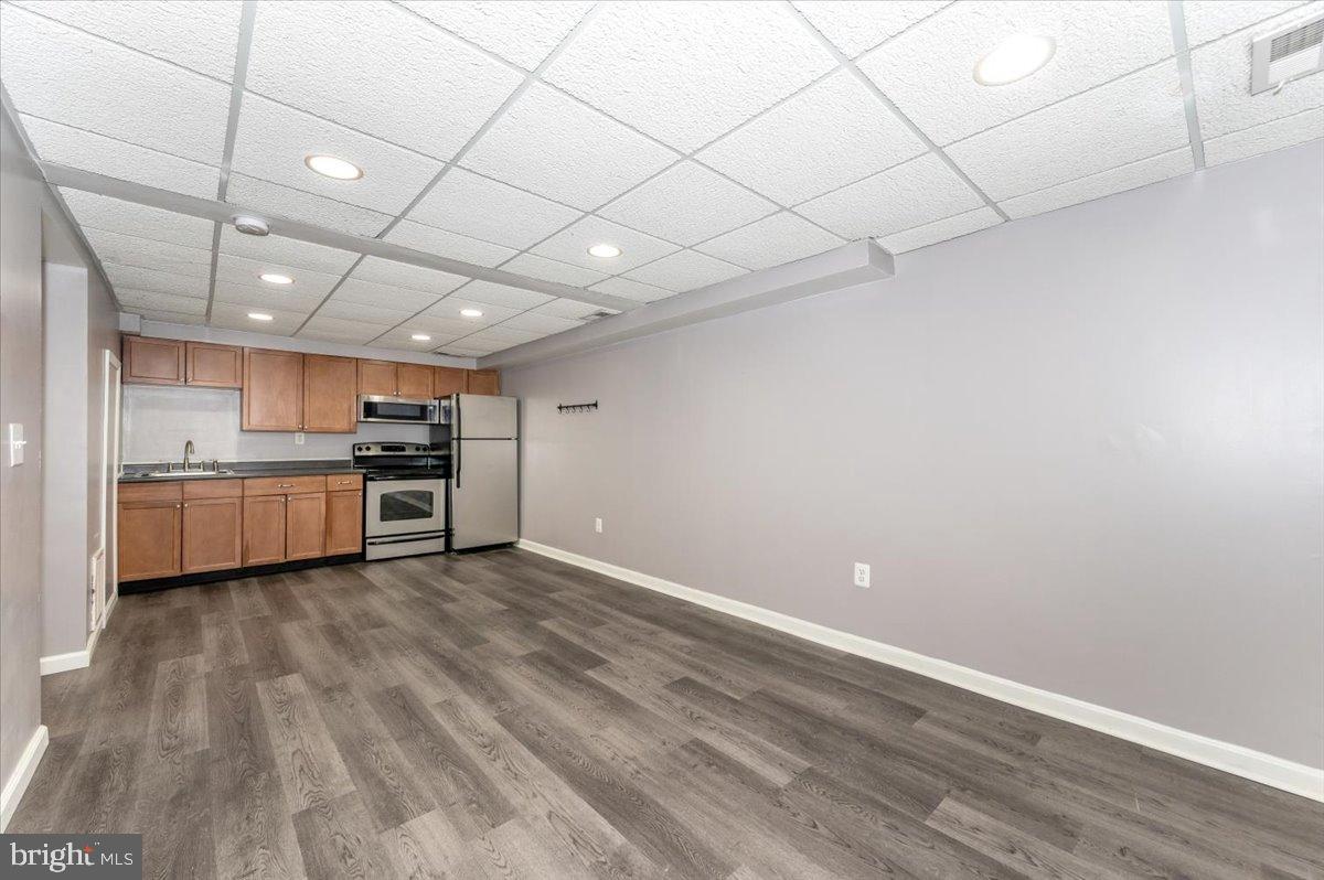 STANSBURY MANOR - Residential