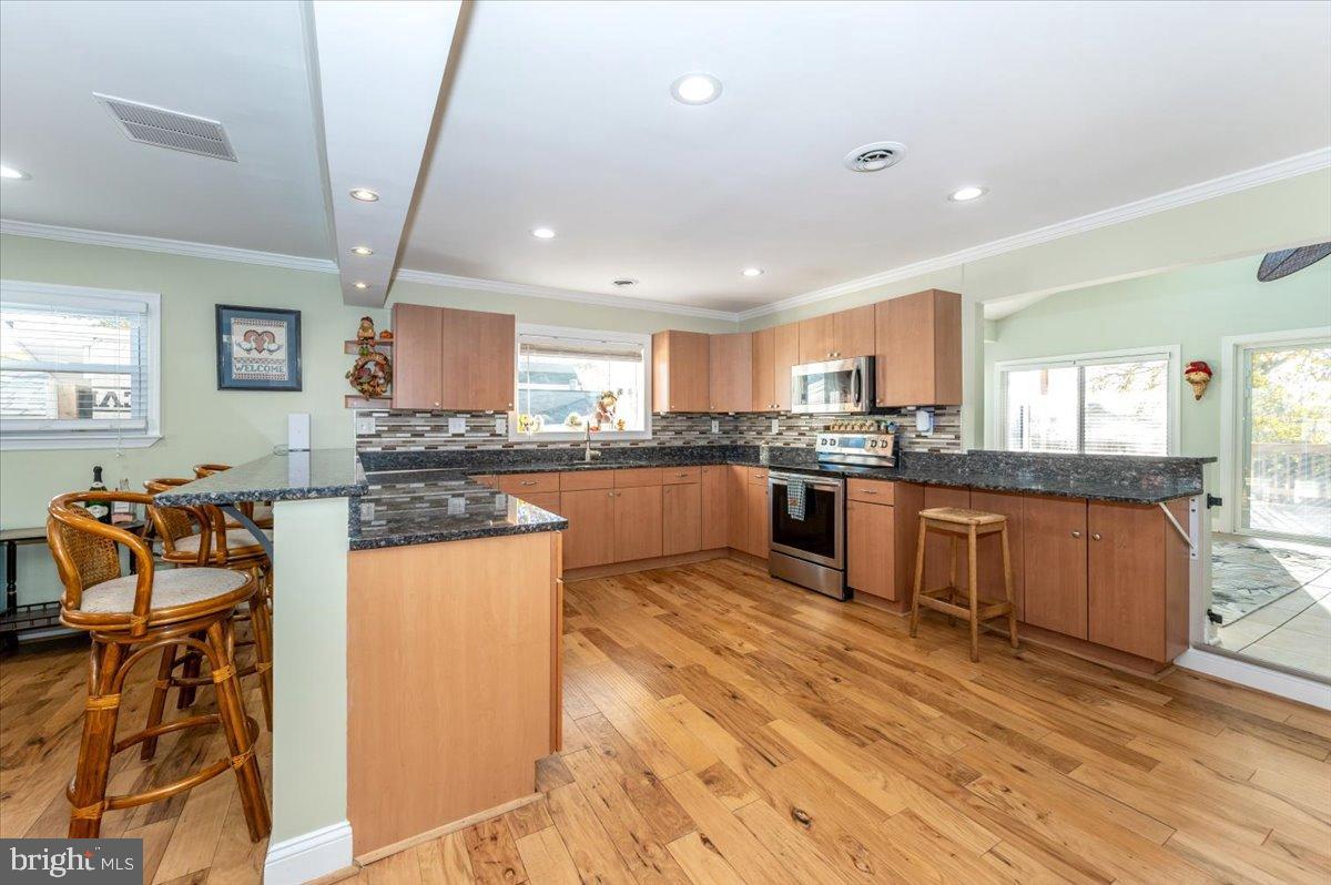 STANSBURY MANOR - Residential