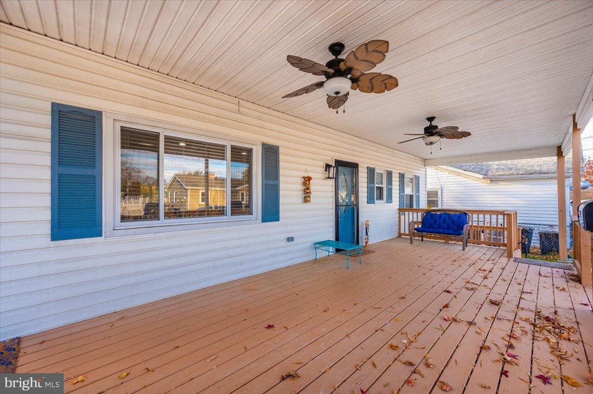 STANSBURY MANOR - Residential