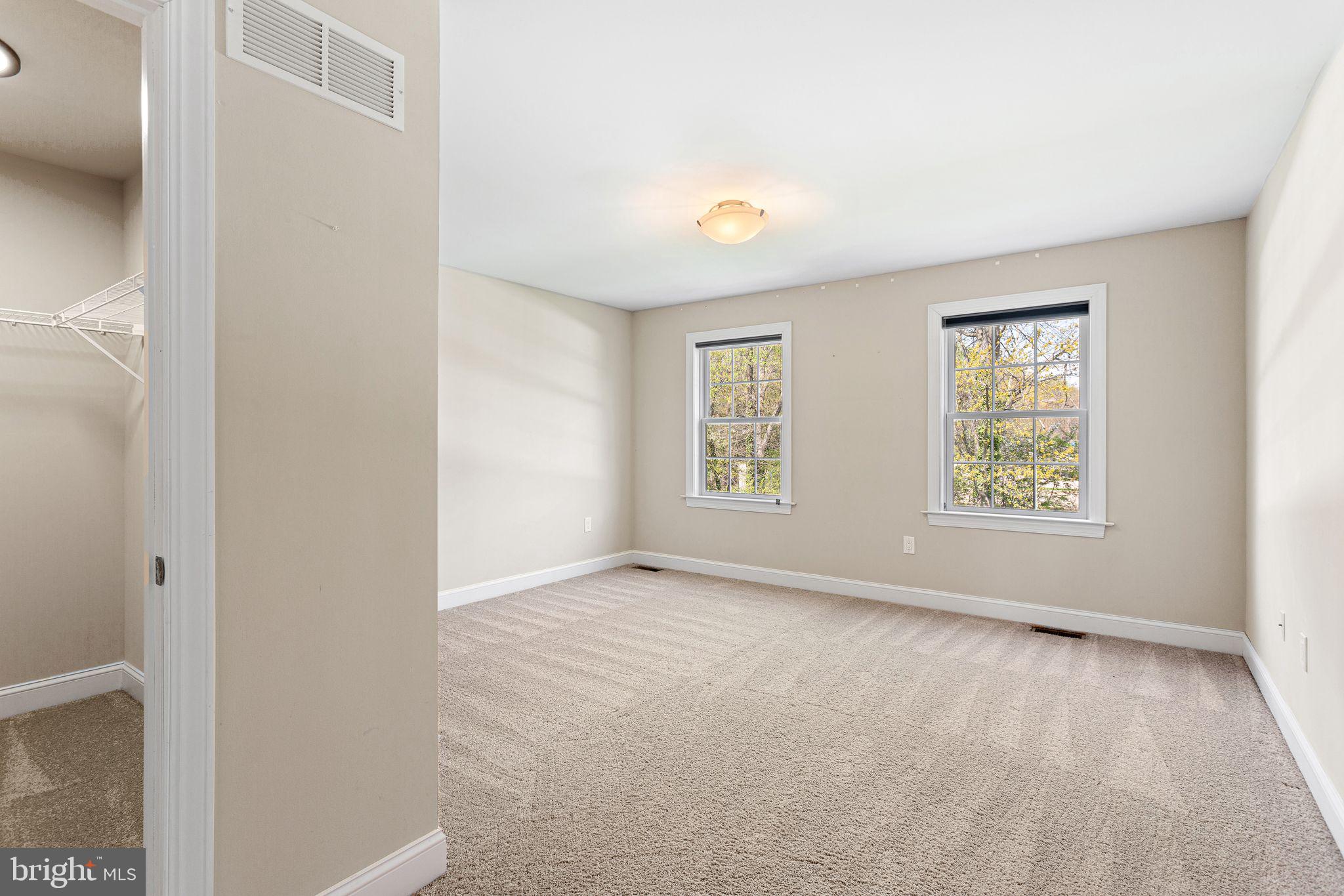 LAMPLIGHTER AT BLUE - Residential