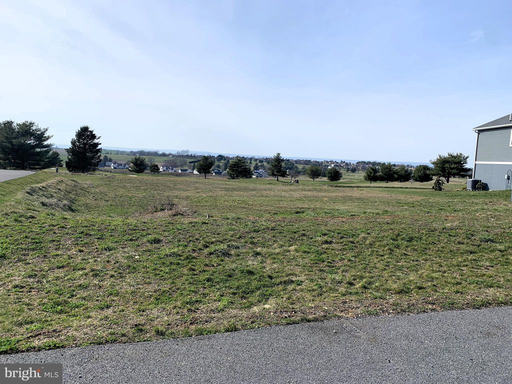 Photo of 7136 Sandwich Lane, FAYETTEVILLE, PA 17222 (MLS # PAFL2018950)