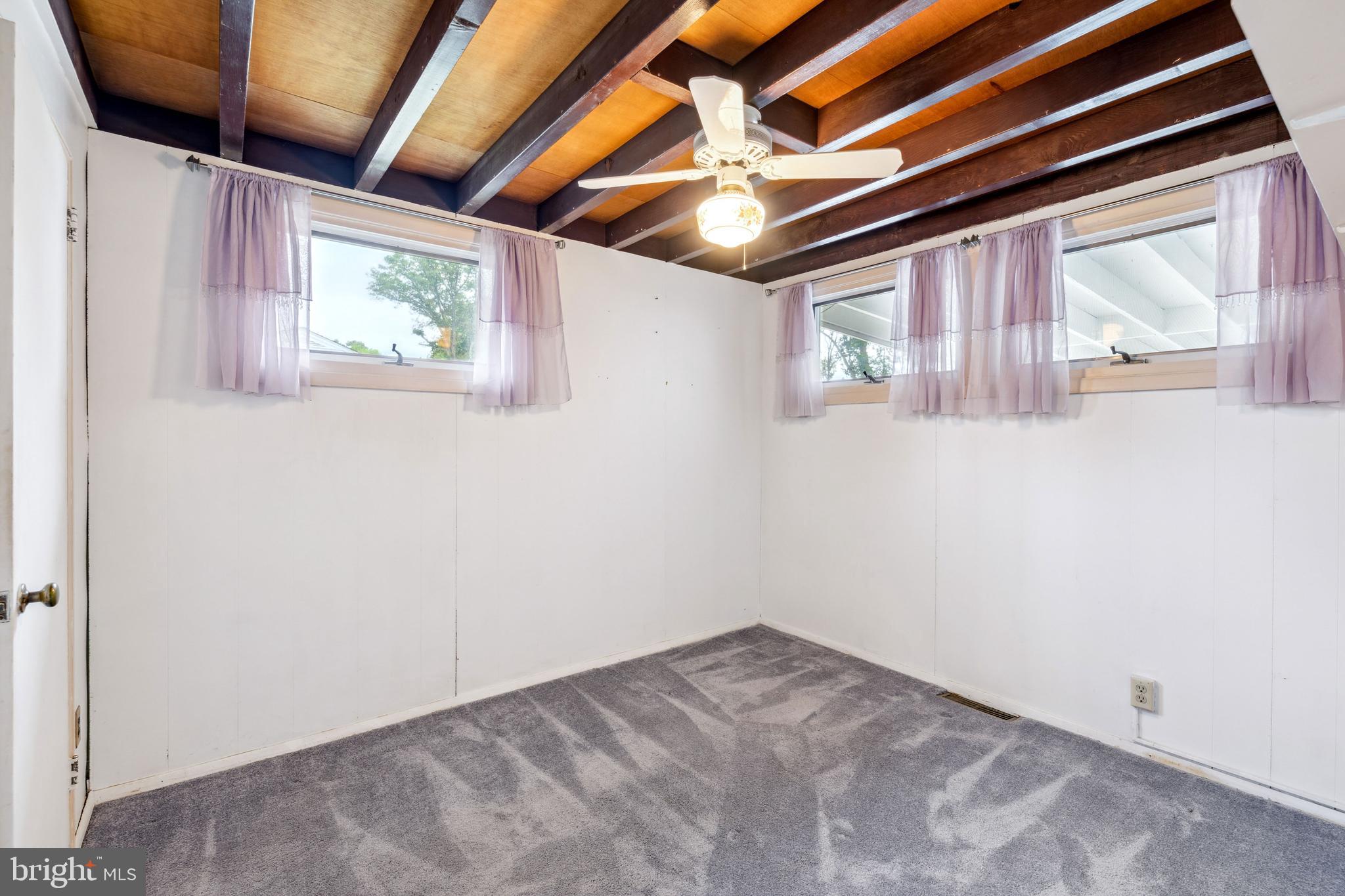 SOMERSET - Residential