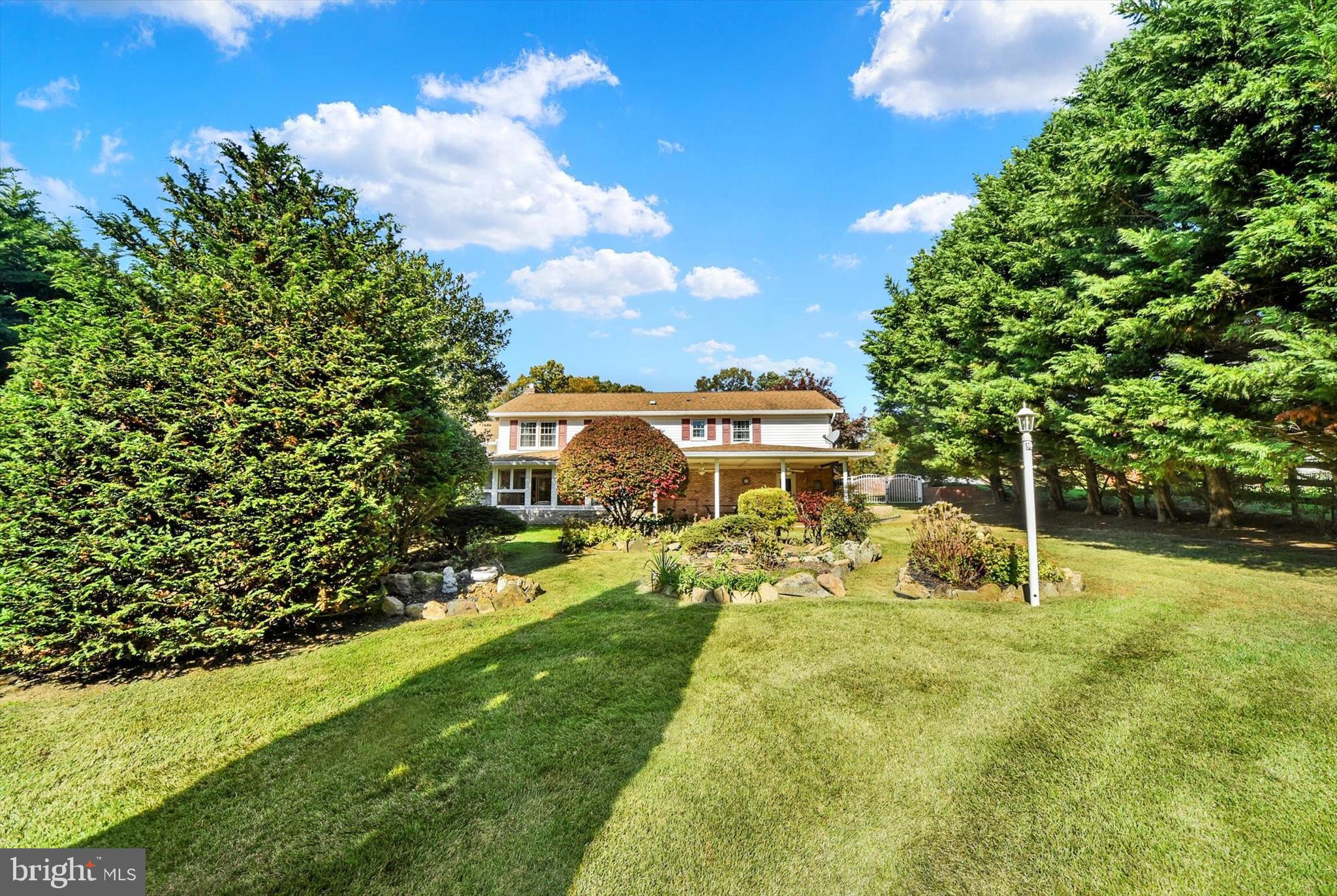 FOX MEADOWS - Residential