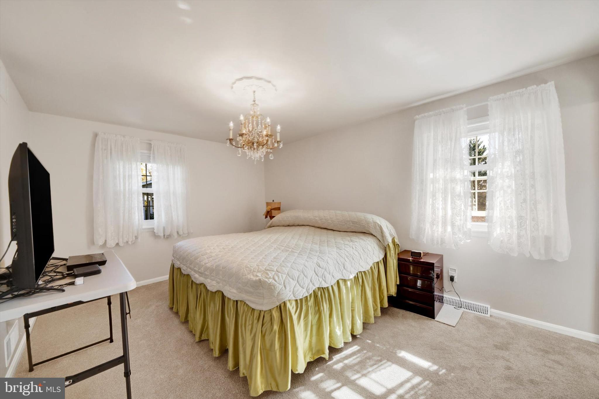 FOX MEADOWS - Residential