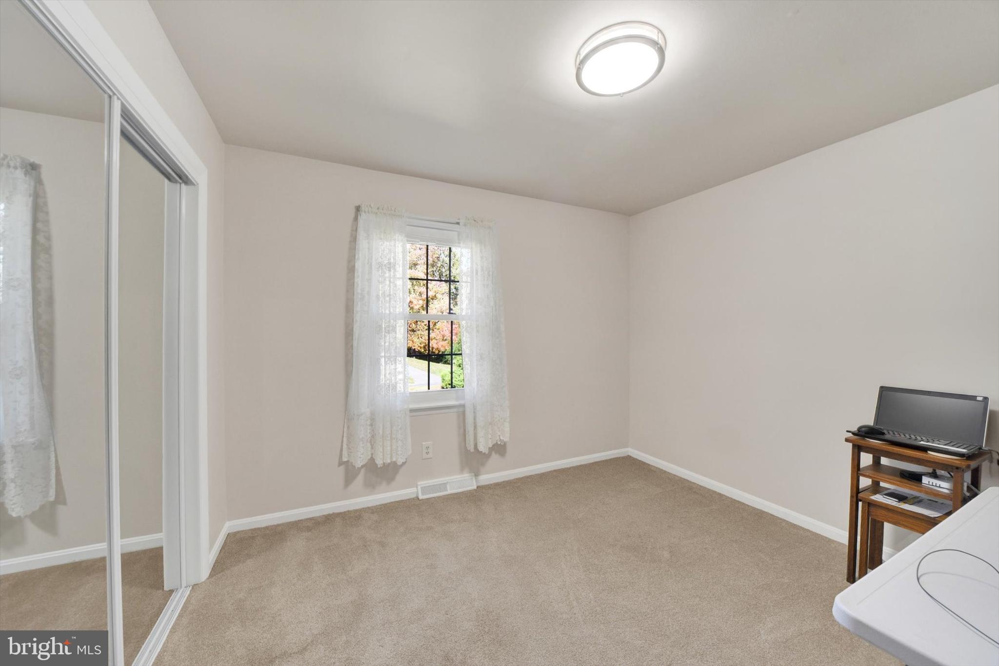 FOX MEADOWS - Residential