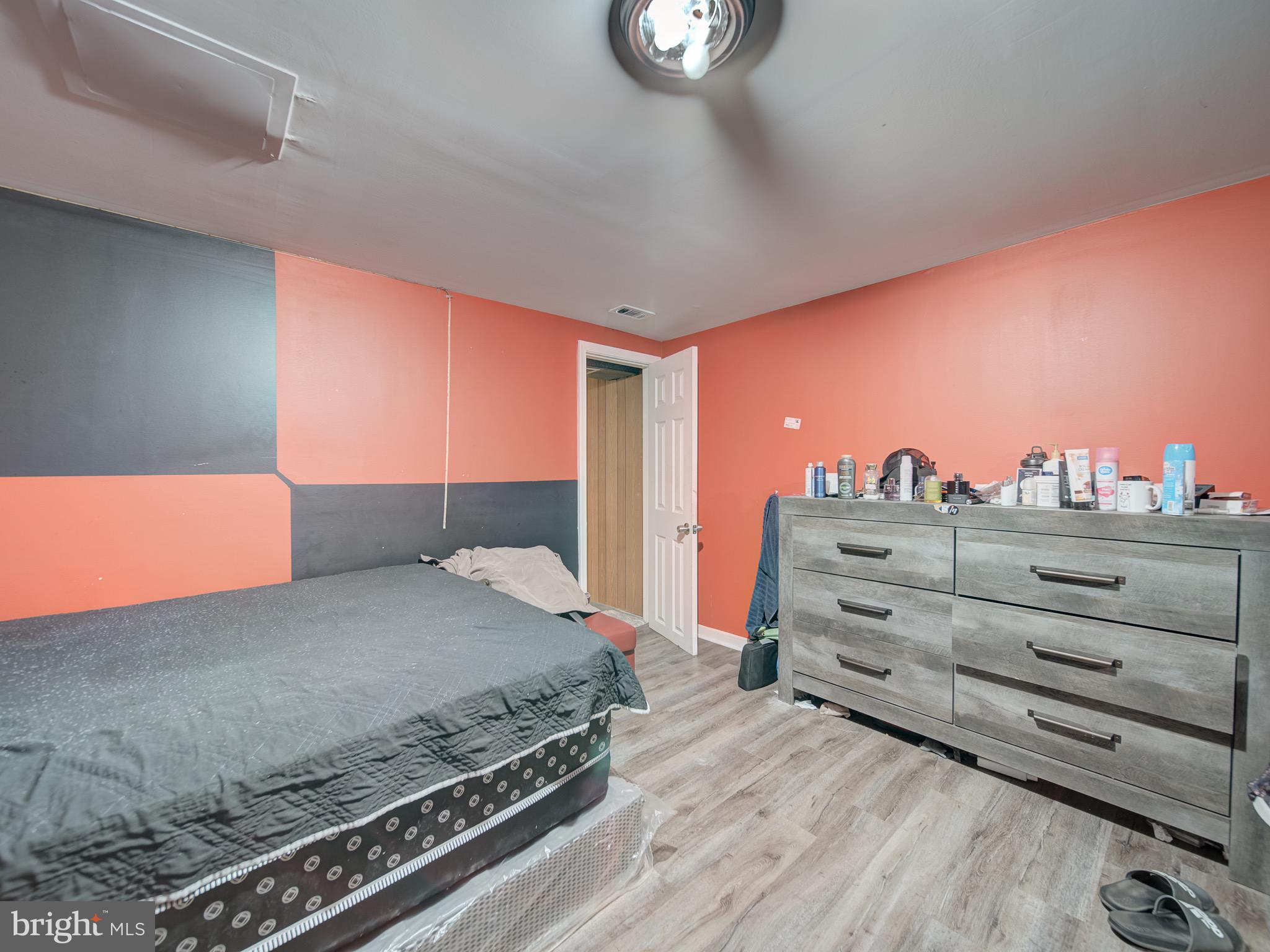 FERNDALE - Residential