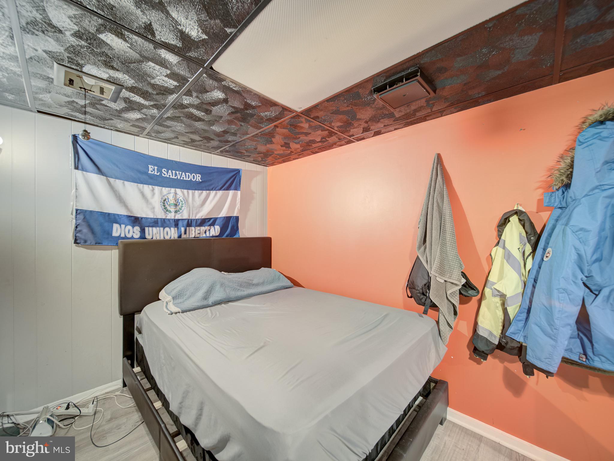 FERNDALE - Residential