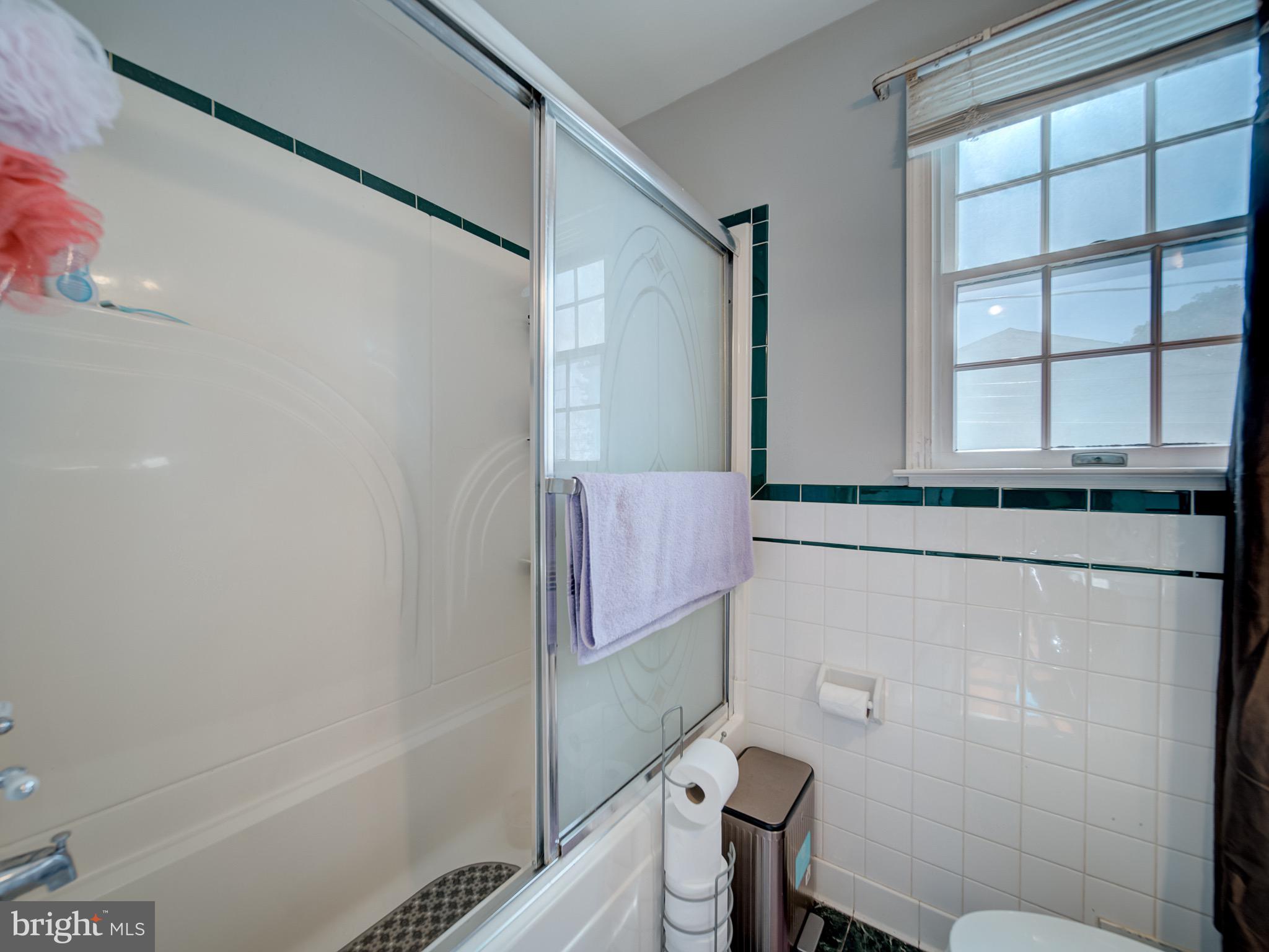 FERNDALE - Residential