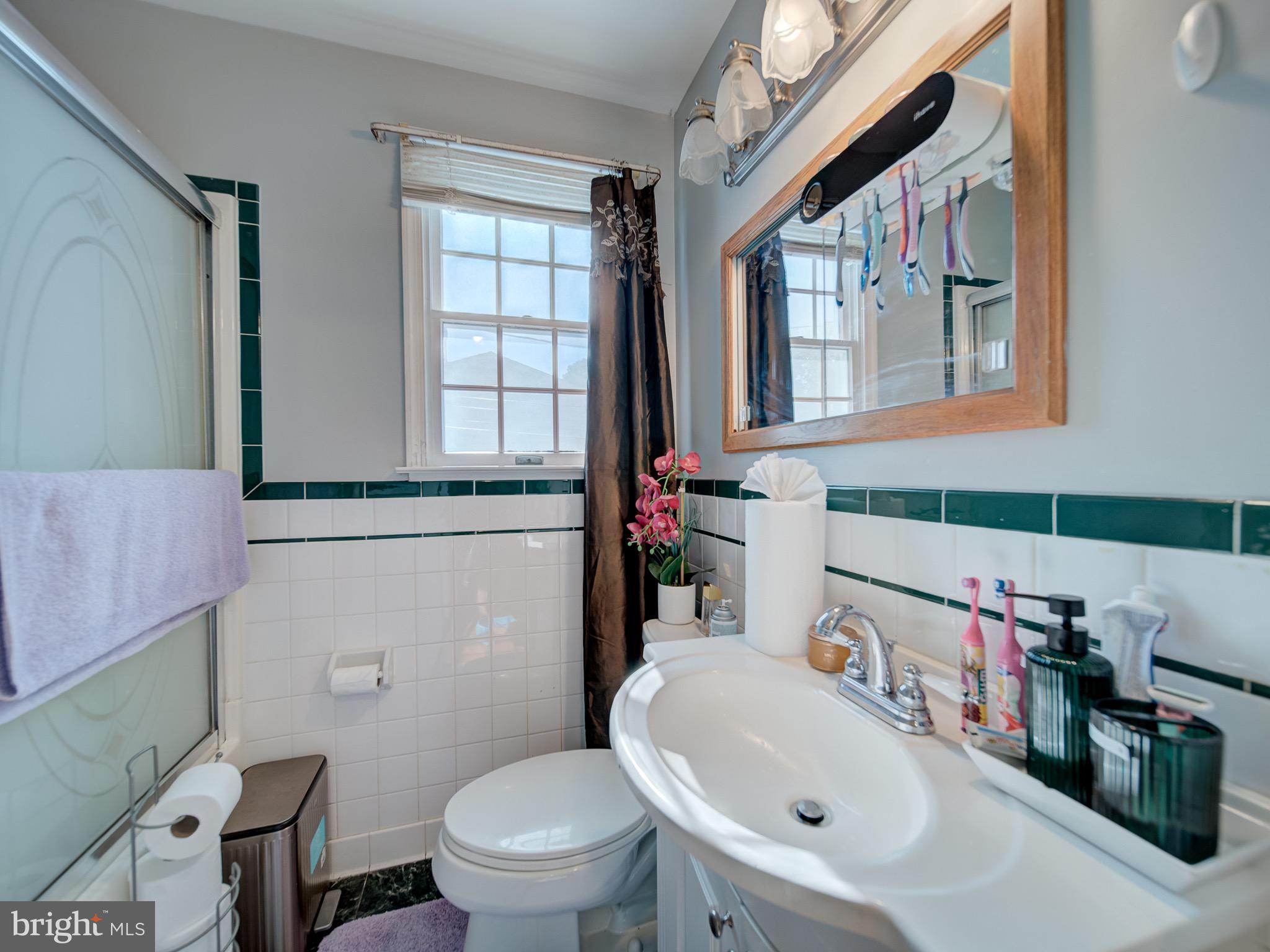 FERNDALE - Residential