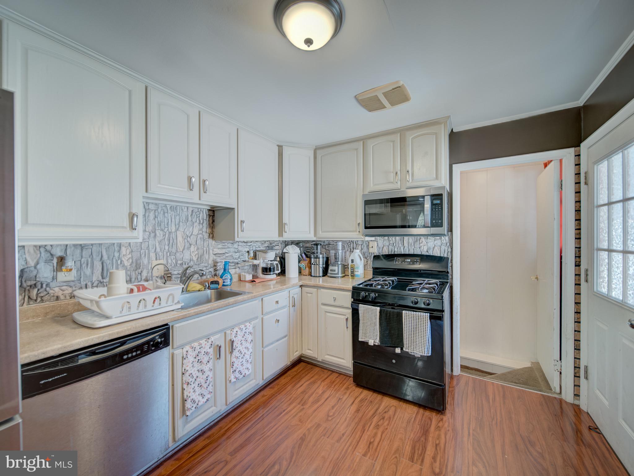 FERNDALE - Residential