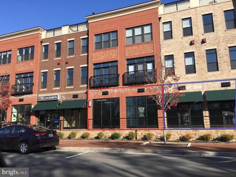 Property photo of 450 Harrison Street Se, Leesburg, VA 20175