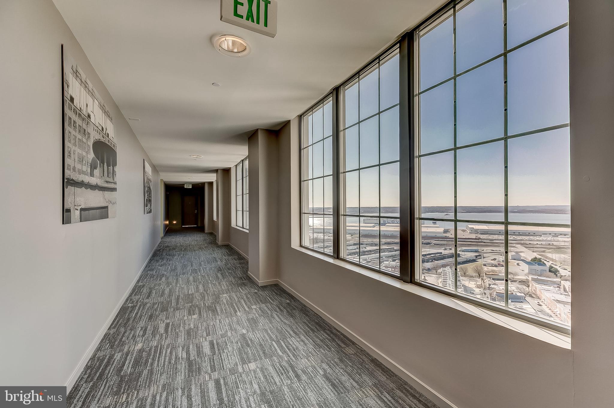 LOCUST POINT - Residential