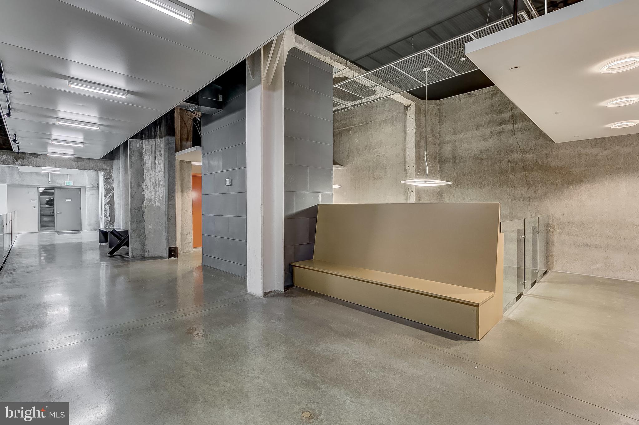 LOCUST POINT - Residential