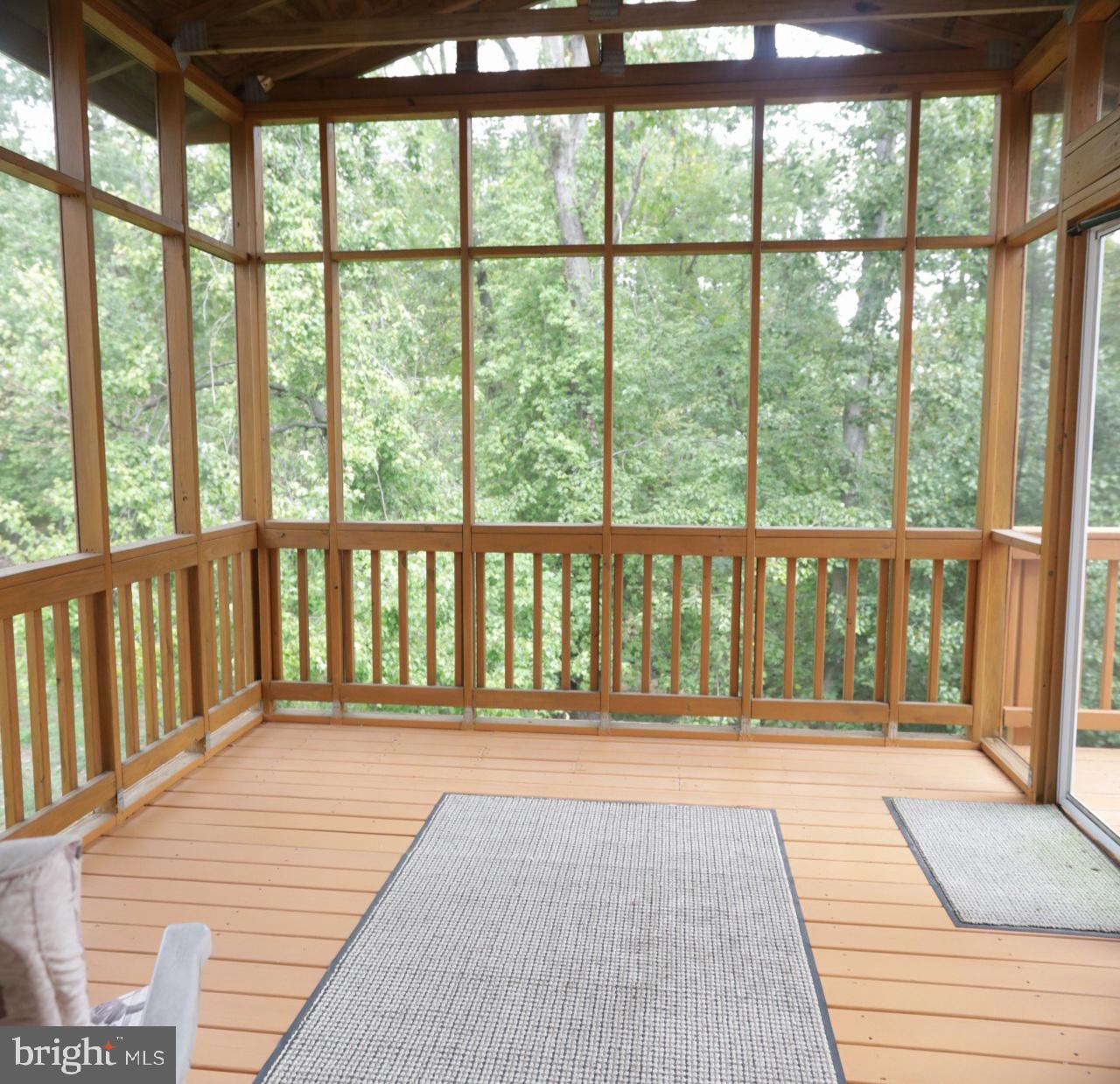 LAKEVIEW - Residential