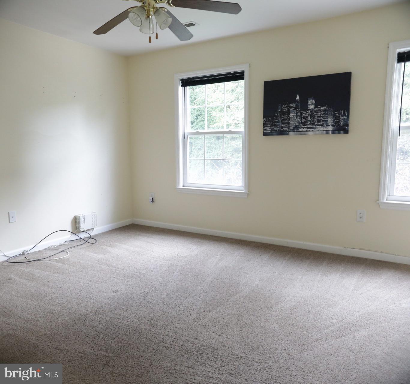 LAKEVIEW - Residential