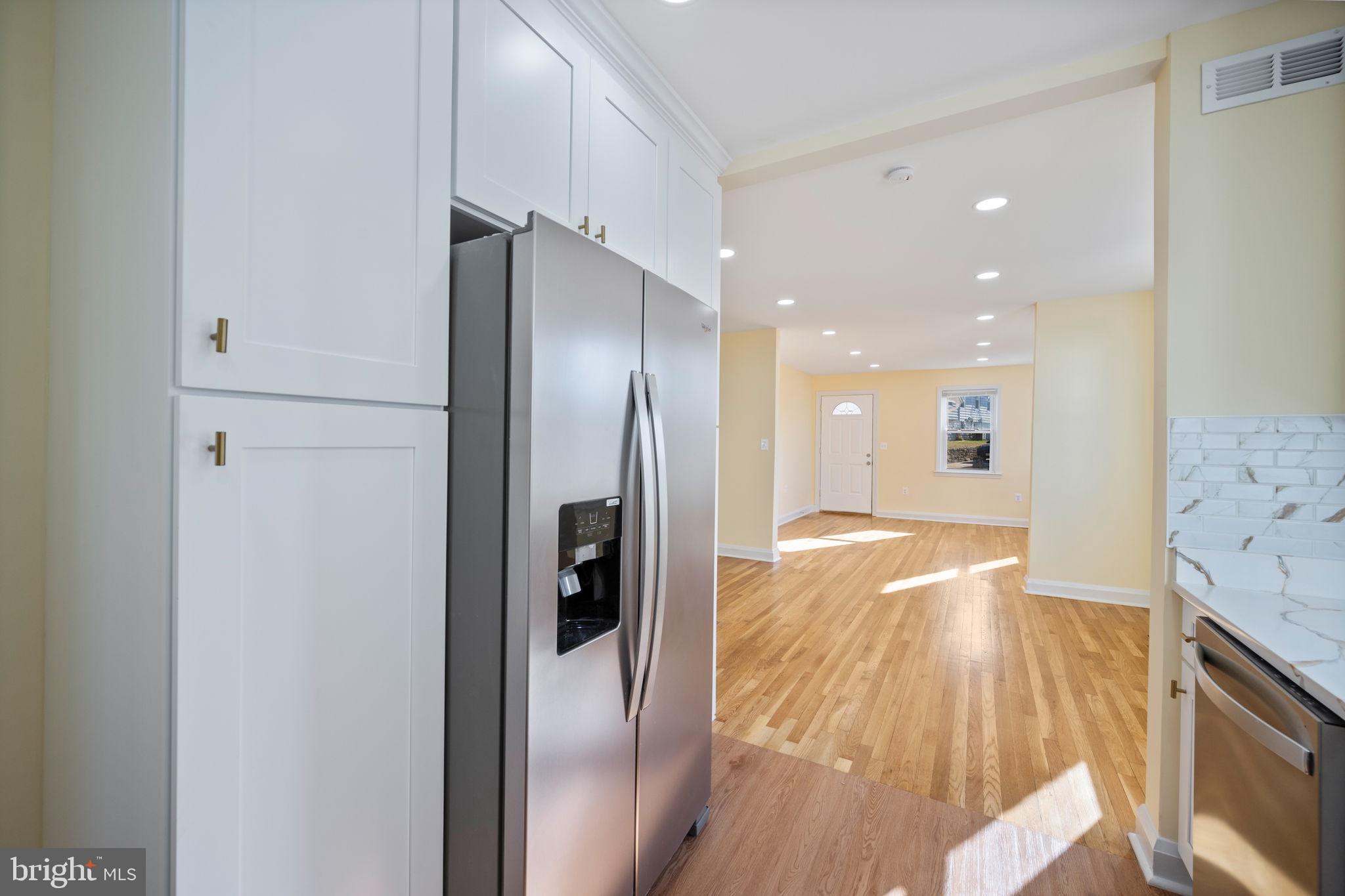 LAURAVILLE HISTORIC DISTRICT - Residential