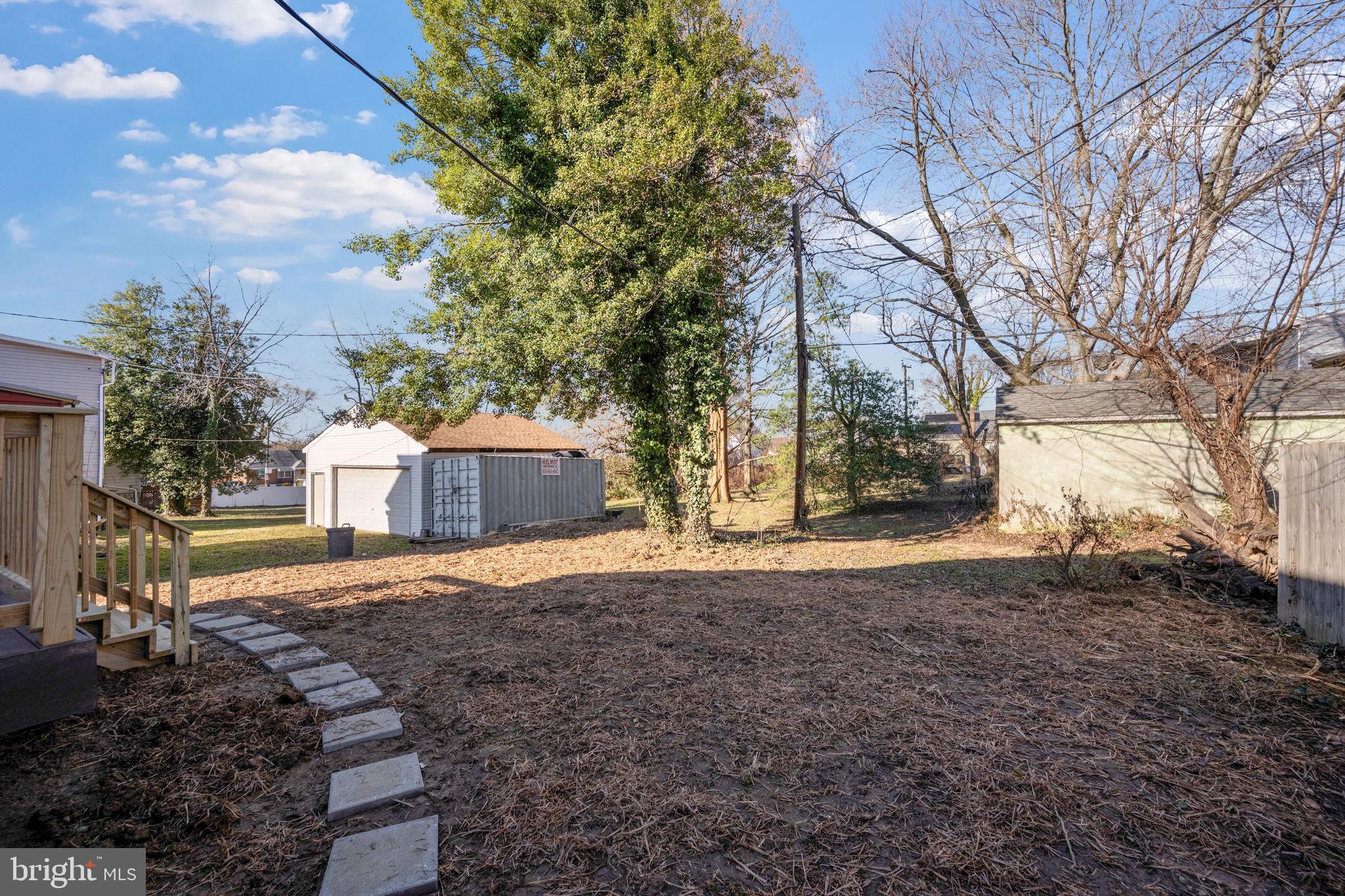 LAURAVILLE HISTORIC DISTRICT - Residential