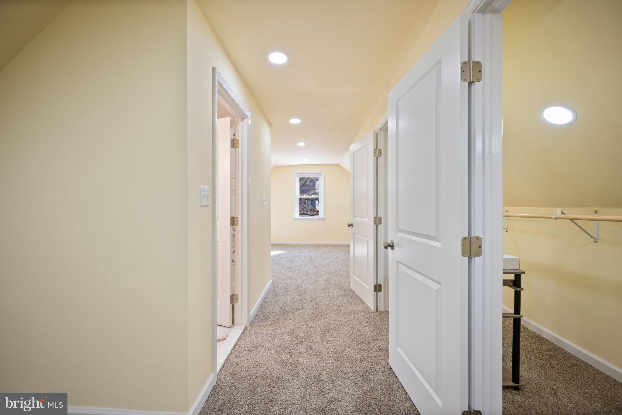 LAURAVILLE HISTORIC DISTRICT - Residential