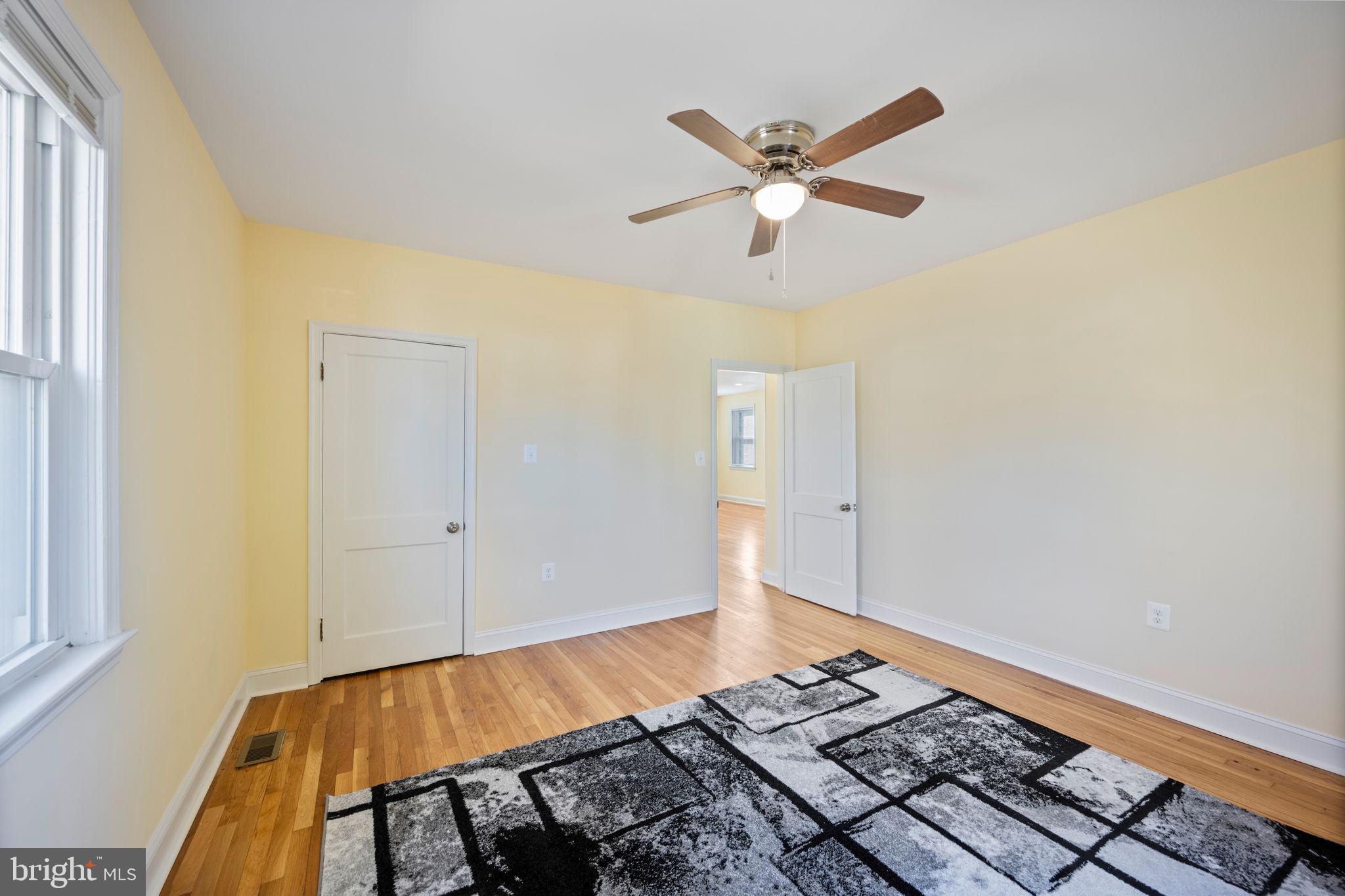 LAURAVILLE HISTORIC DISTRICT - Residential