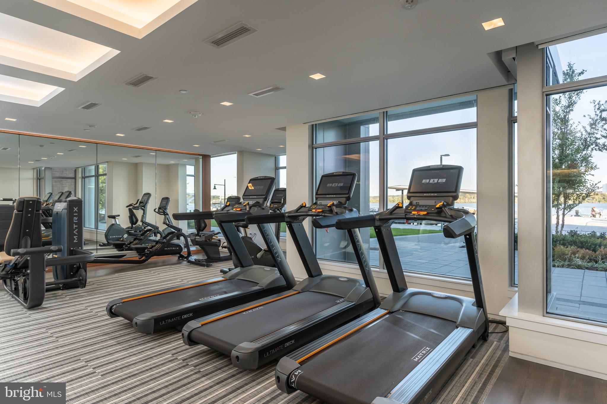 ROBINSON LANDING - Residential