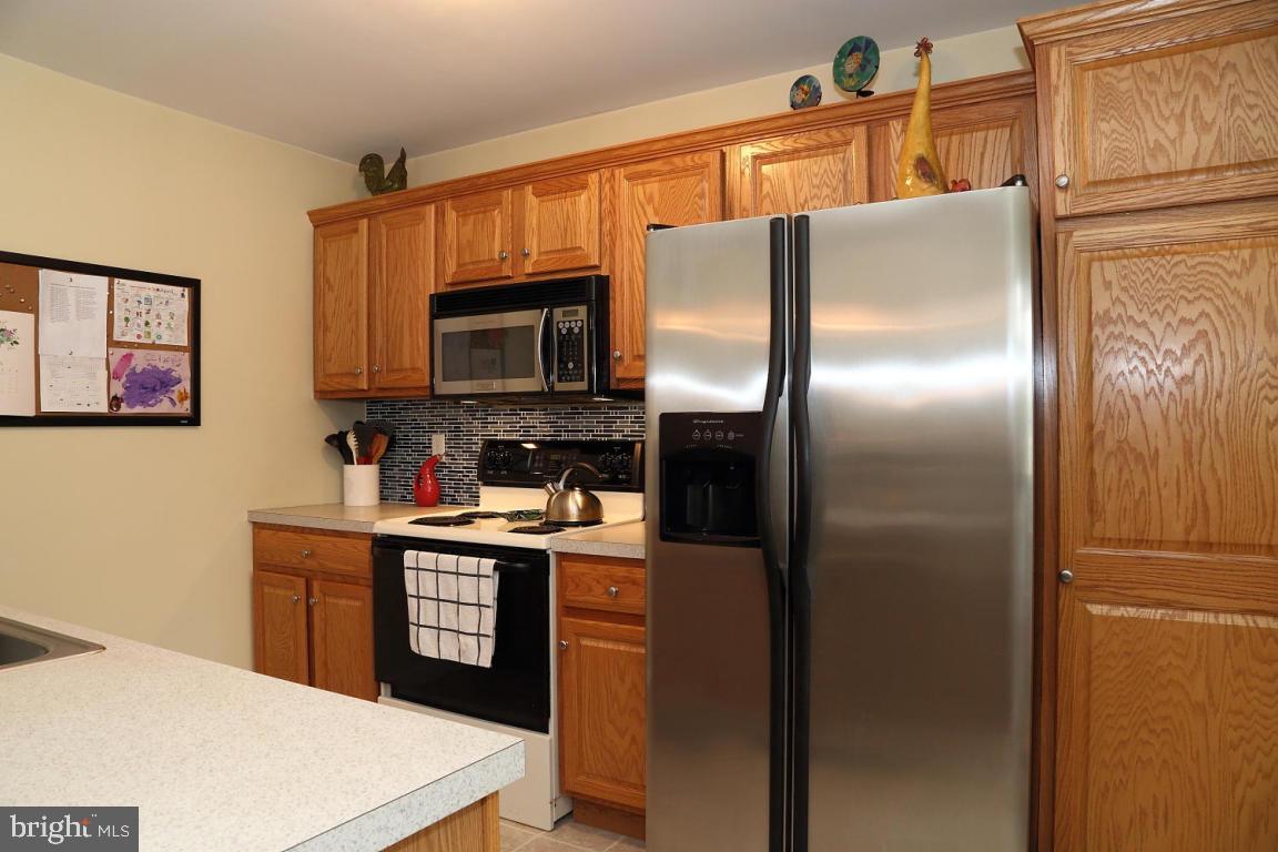 KISSEL HILL COMMONS - Residential