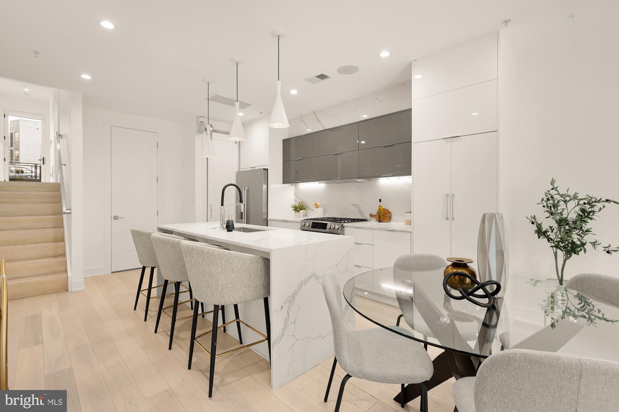 COLUMBIA HEIGHTS - Residential