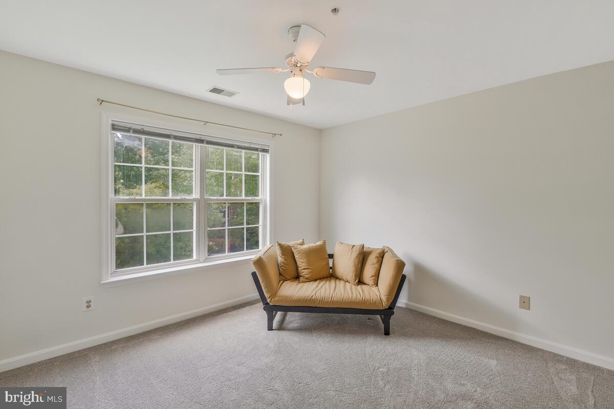 ROLLING HILLS ESTATES - Residential