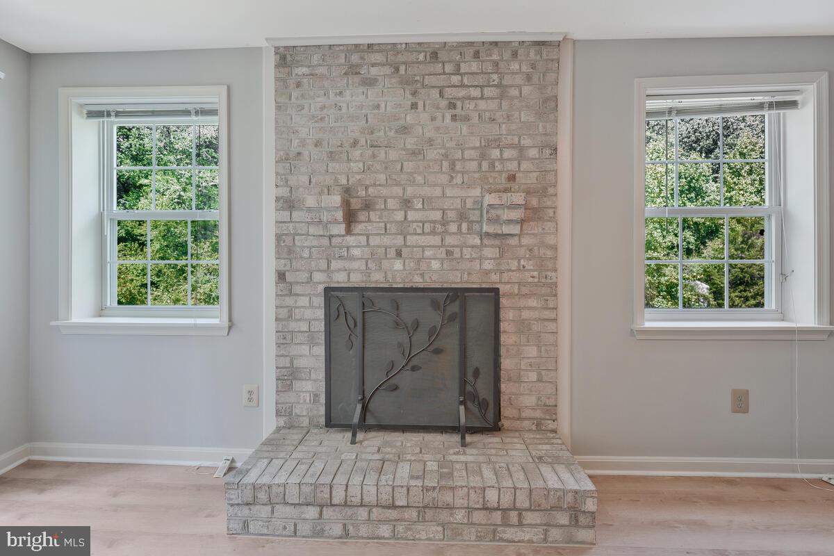 ROLLING HILLS ESTATES - Residential