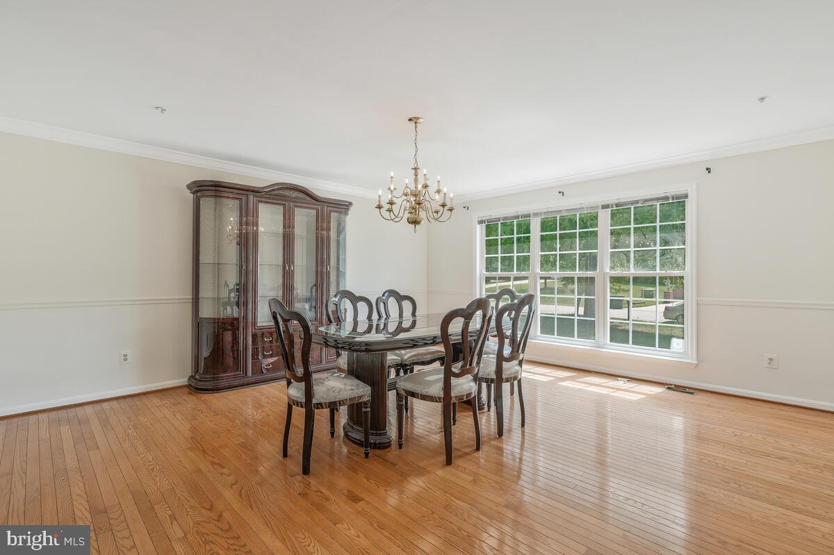 ROLLING HILLS ESTATES - Residential