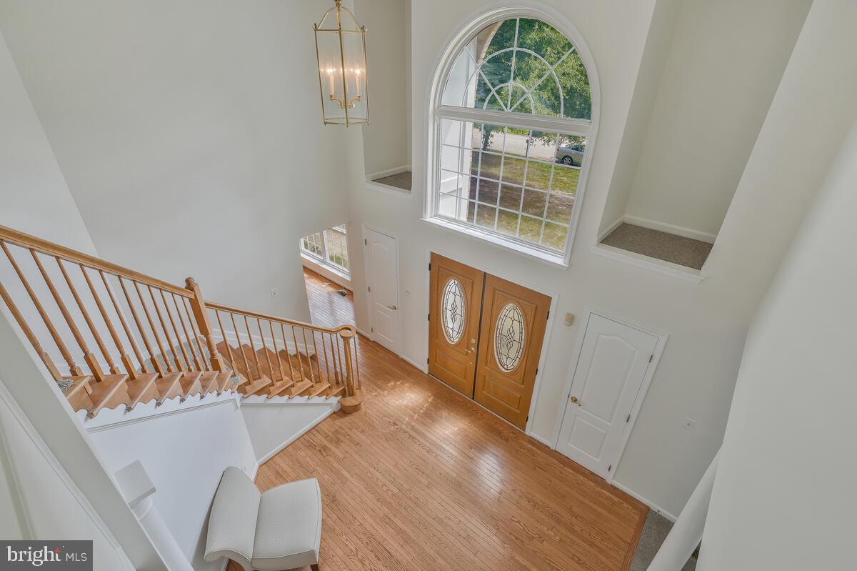 ROLLING HILLS ESTATES - Residential