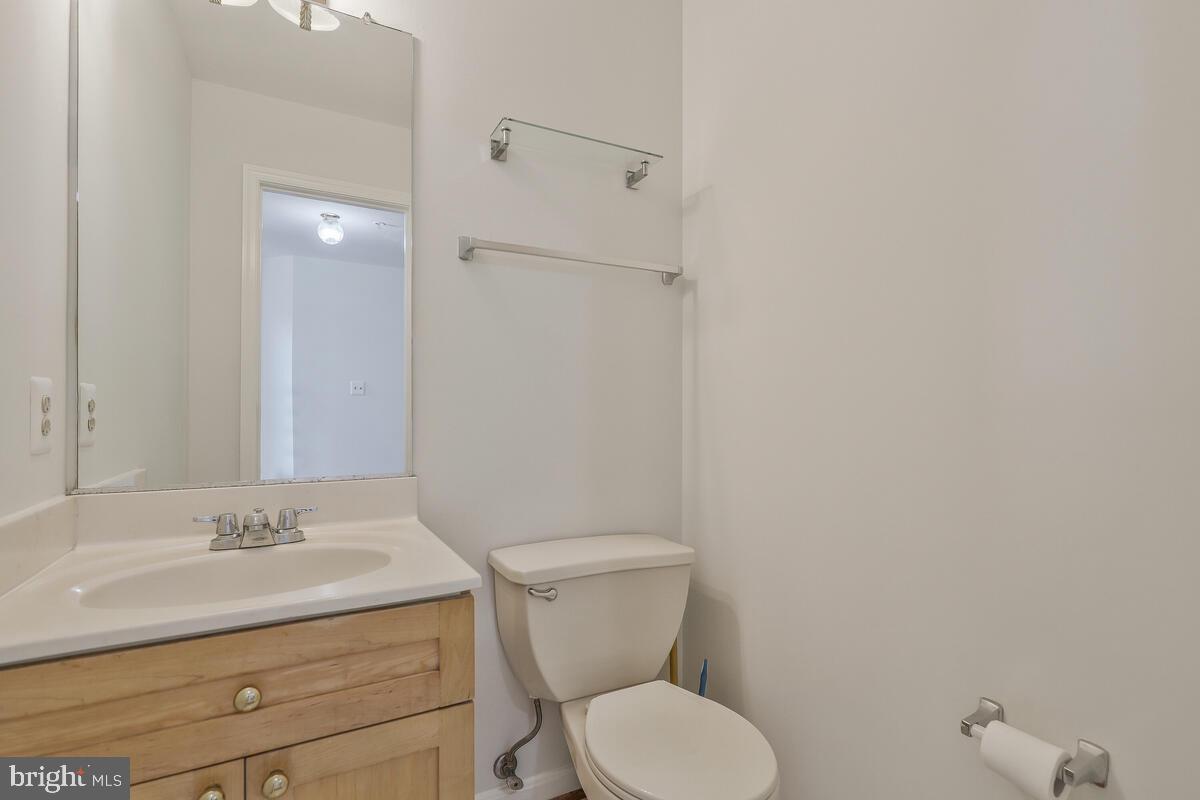 ROLLING HILLS ESTATES - Residential