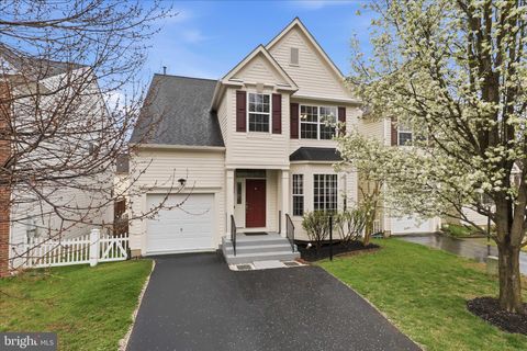 Photo of 7900 Scully Court, MANASSAS, VA 20111 (MLS # VAPW2113750)