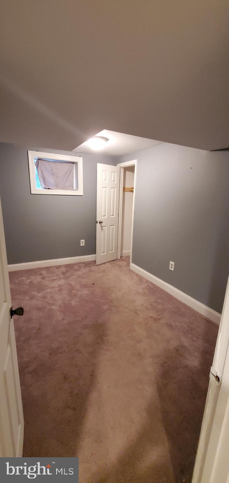 SEABROOK ACRES - Residential Lease