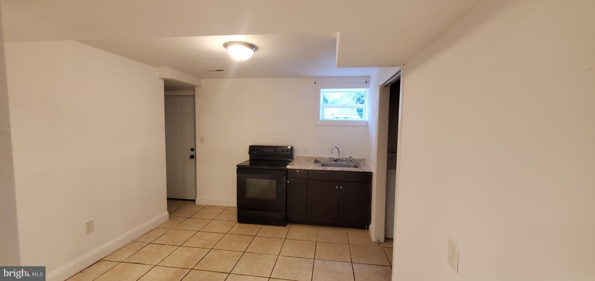 SEABROOK ACRES - Residential Lease