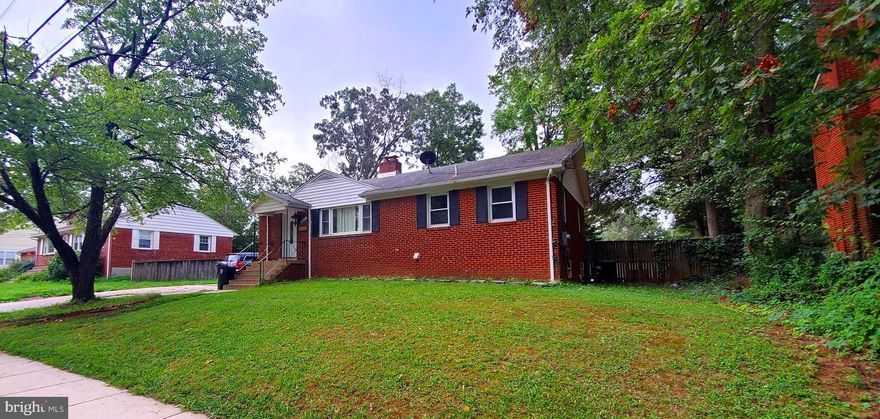 Apply Online.  $30 application fee. Please Text or Call listing agent Diana Carrasco with any questions.

SPACIOUS AND EXTREMELY WELL-MAINTAINED 6 BED - 2 FULL BA Single Family Home freshly painted.   Gleaming hardwood floors on the first level, Fire place,  open updated kitchen. Property is filled with an abundance of natural light, crown molding, hardwood in bedrooms and main areas, ceramic floor in kitchen, neutral paint and carpet in finished Walk out basement. Main floor features 3 bedrooms with a full bath, kitchen,  living room and dining room. Large  patio with large fenced yard.
Finished walk out  Basement features a second living independent space with 3 bedrooms, full bath a  second Kitchen. 
Laundry room with cabinets and additional storage space.
PLENTY OF PARKING FOR UP TO 6 cars  on the driveway plus street parking.  

Walking distance to  bus stop, shopping center with plenty of restaurants, supermarkets, pharmacies, coffee shops, convenience stores, etc. Easy access to I495. A must see!

Tenants are in charge of paying all utilities.   The property is vacant and ready to move.