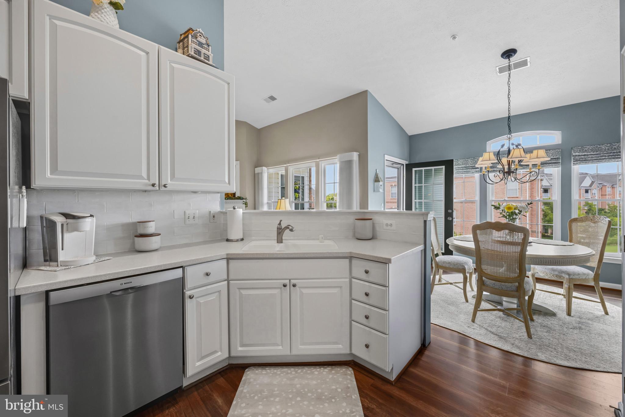 WINDSOR AT PERRY HALL FARMS - Residential