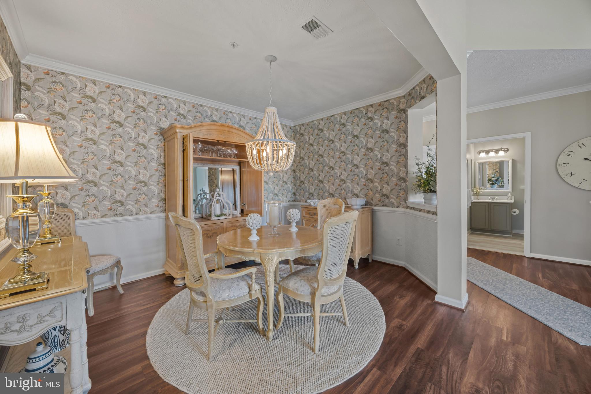 WINDSOR AT PERRY HALL FARMS - Residential