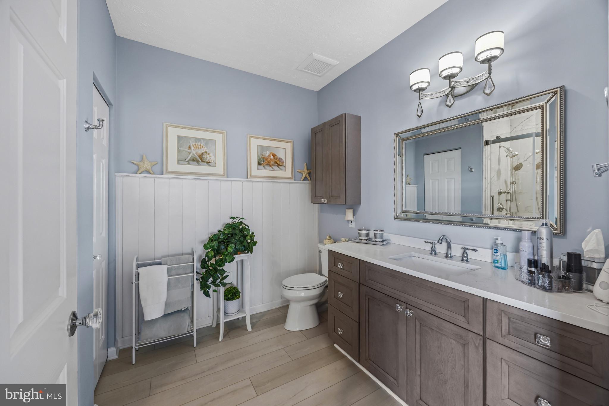 WINDSOR AT PERRY HALL FARMS - Residential
