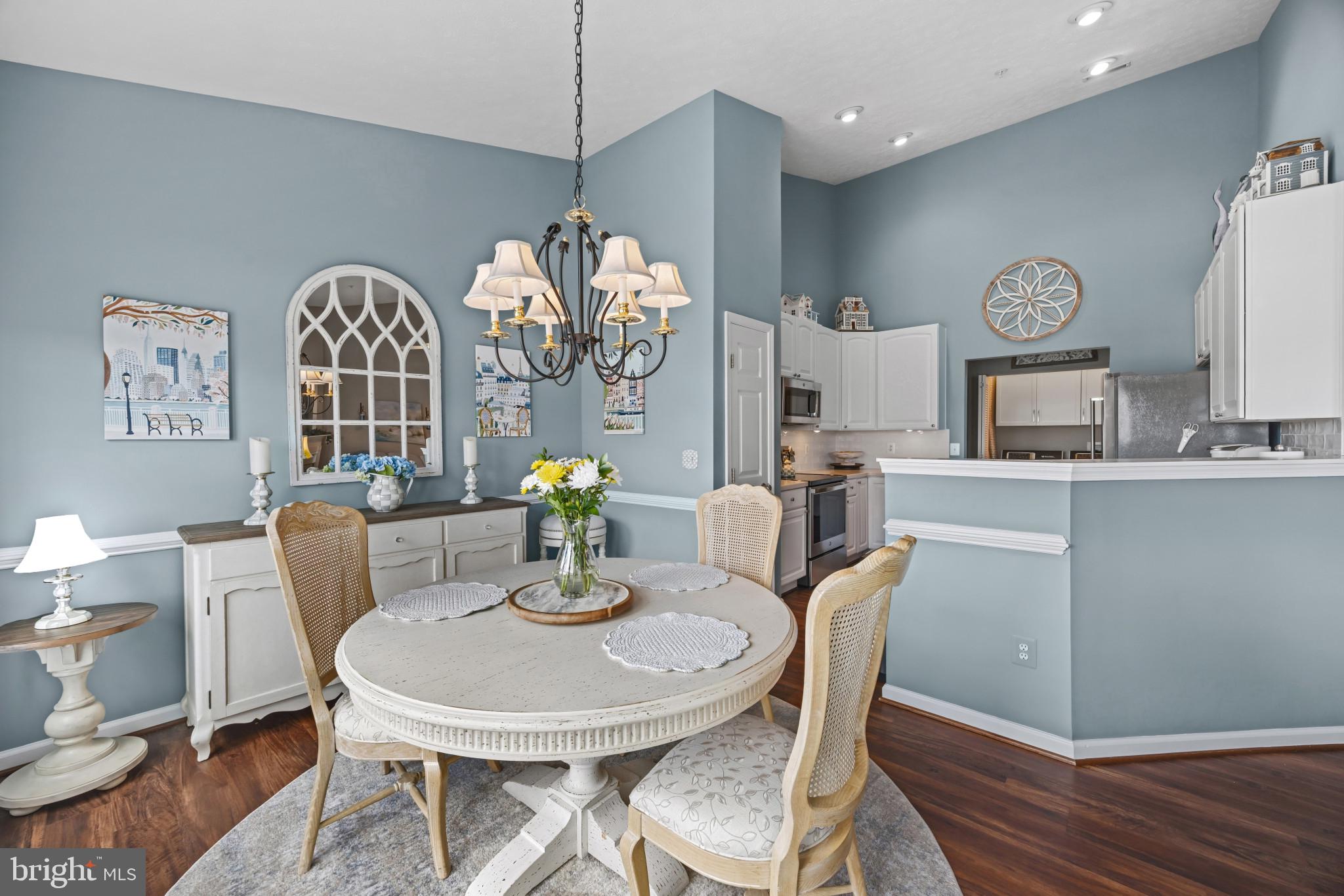 WINDSOR AT PERRY HALL FARMS - Residential