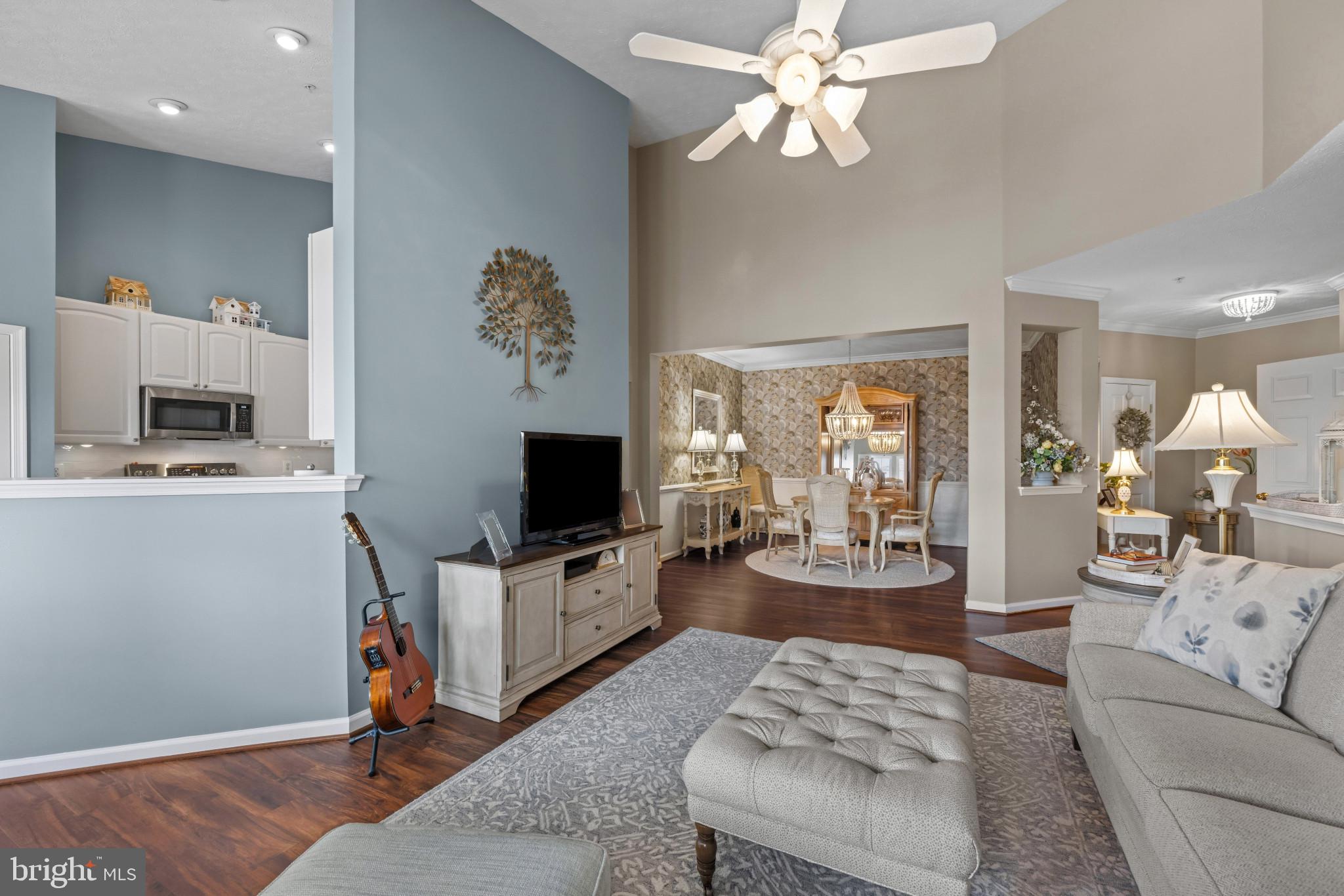 WINDSOR AT PERRY HALL FARMS - Residential