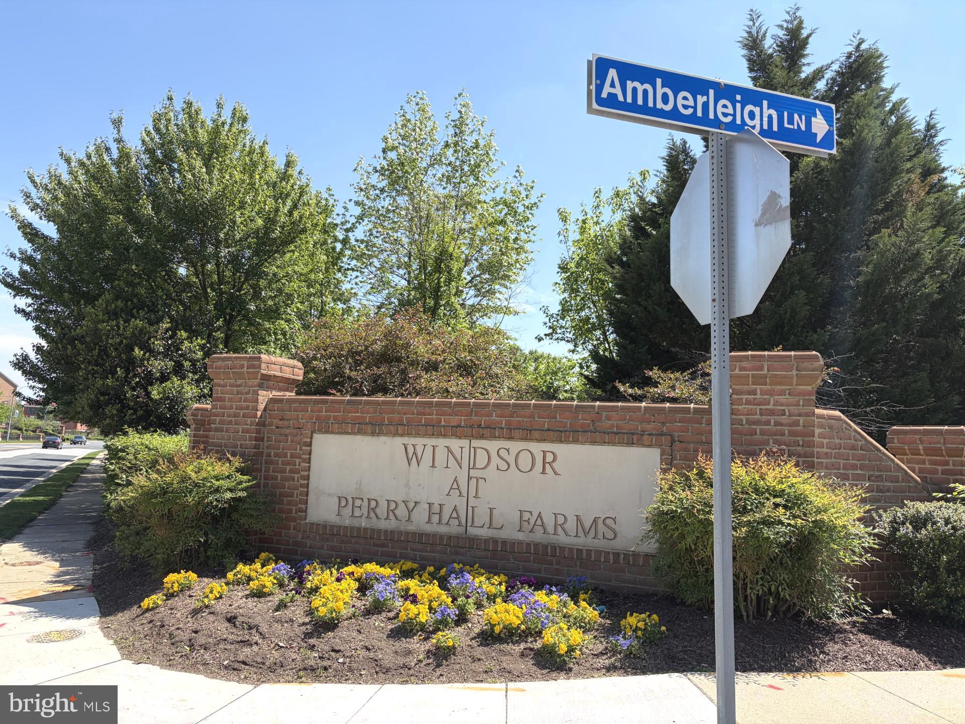 WINDSOR AT PERRY HALL FARMS - Residential
