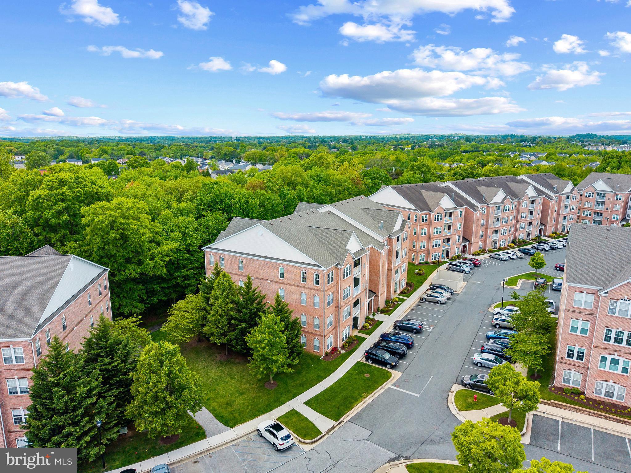 WINDSOR AT PERRY HALL FARMS - Residential