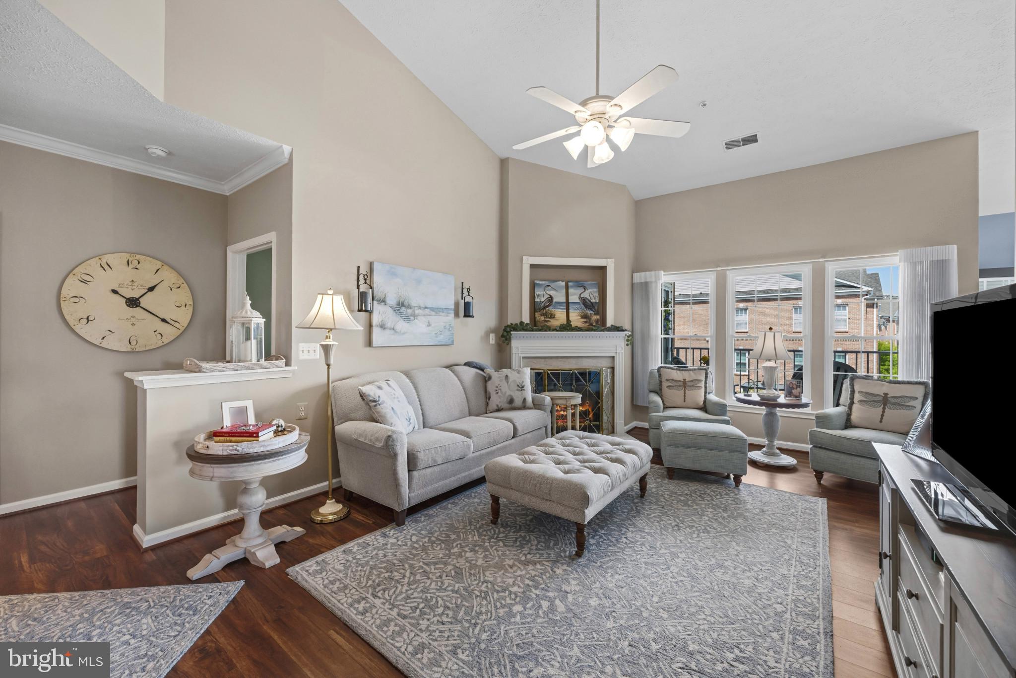WINDSOR AT PERRY HALL FARMS - Residential
