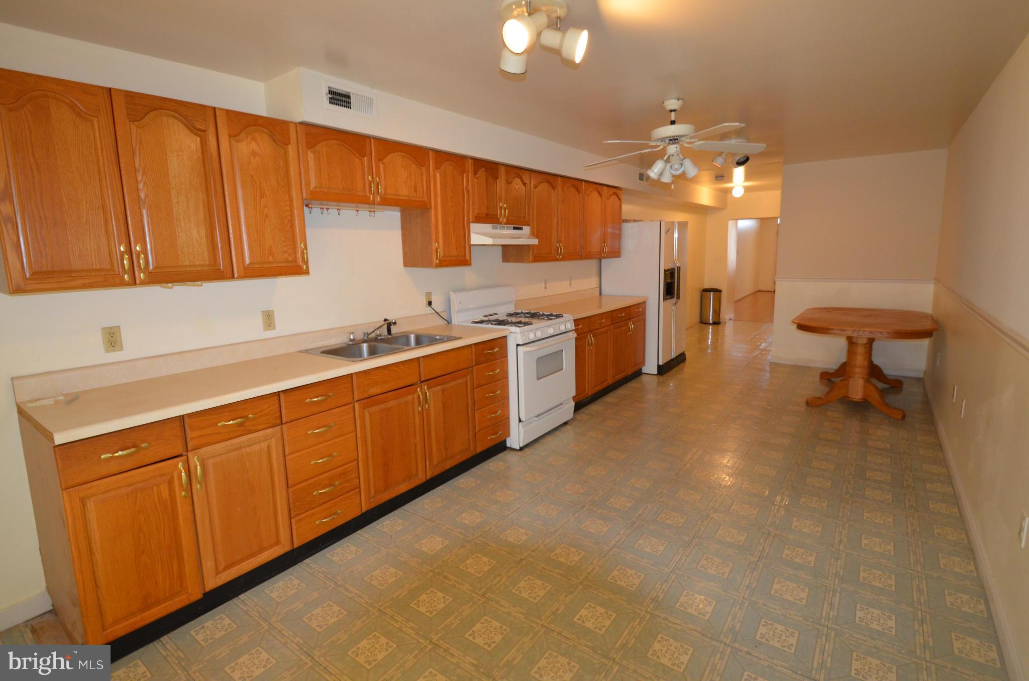 FELLS POINT HISTORIC DISTRICT - Residential